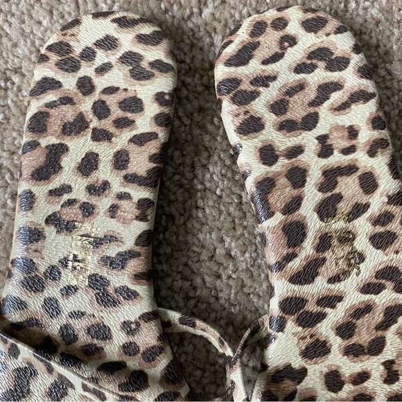 TKEES | Women's Gemma Leopard Printed Leather Slip On Sandals Size 6 - Picture 7 of 9